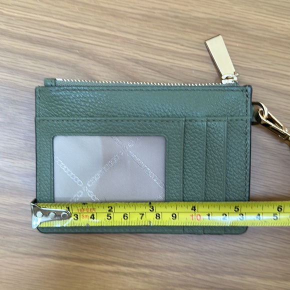 Army green Michael Kors wristlet wallet - Picture 5 of 7